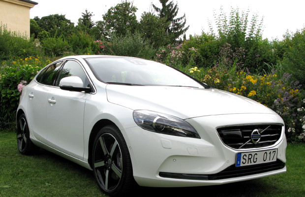 Schwedische Alternative: Neuer Volvo V40 sogar mit erstem Fußgänger-Airbag