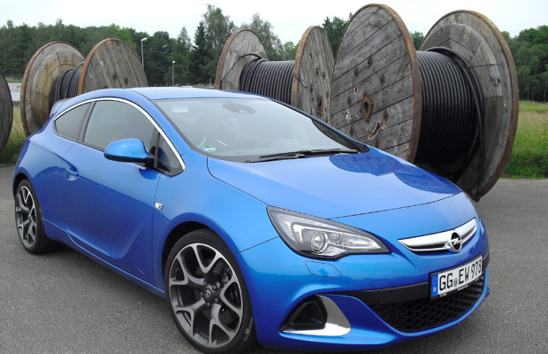 Spiel mit den Muskeln: Opel legt mit OPC das Astra-Spitzenmodell neu auf