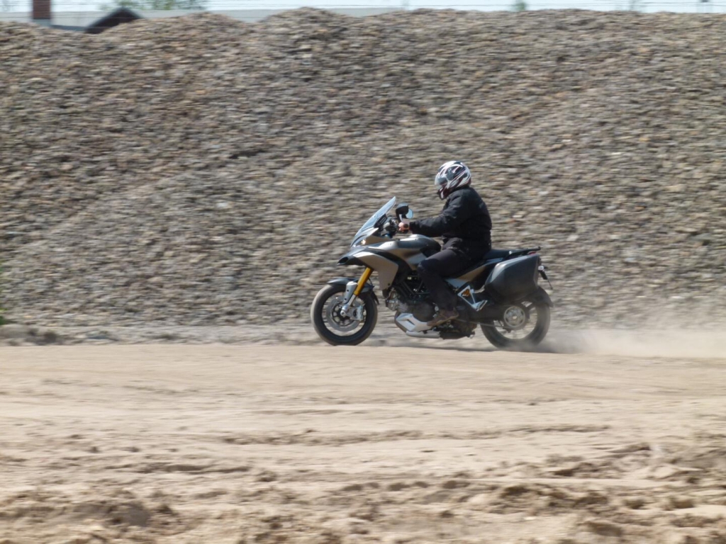 Test Ducati Multistrada 1200 S Touring ABS: Geht nicht, gibts nicht