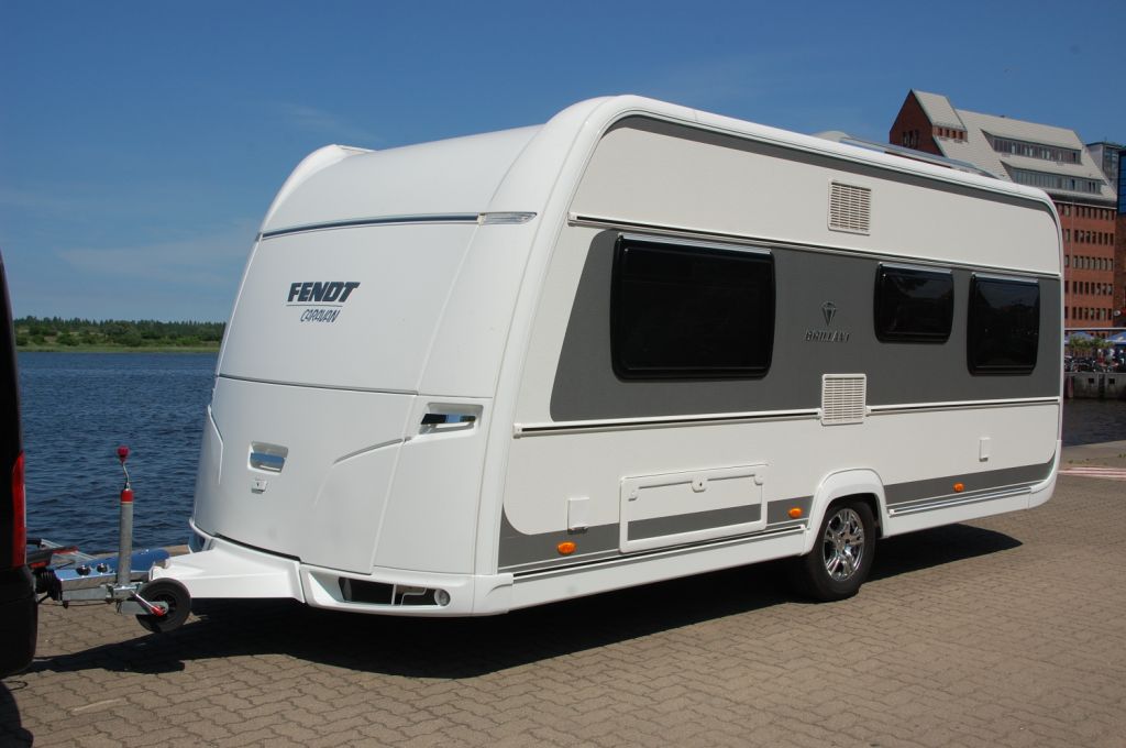 Test Fendt Brilliant 465 SFB: Camping de luxe bei jedem Wetter rund ums Jahr