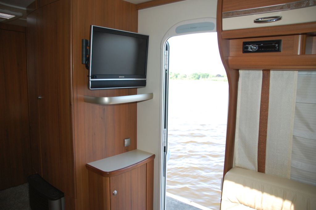 Test Fendt Brilliant 465 SFB: Camping de luxe bei jedem Wetter rund ums Jahr