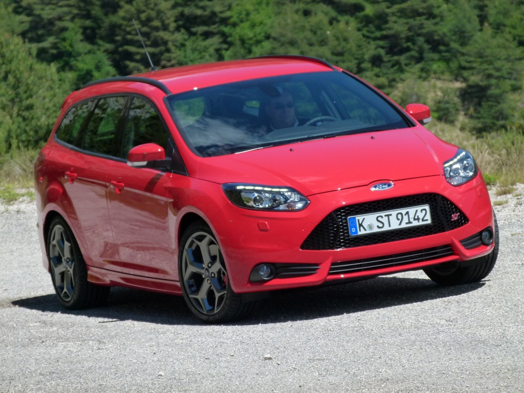 Test Ford Focus ST: Leistungssport(ler) für die ganze Familie