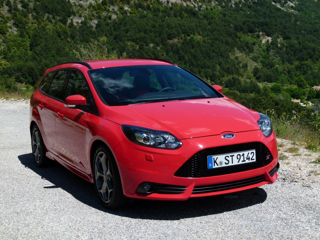 Test Ford Focus ST: Leistungssport(ler) für die ganze Familie
