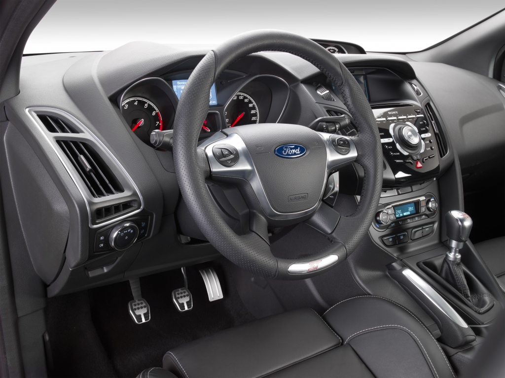 Test Ford Focus ST: Leistungssport(ler) für die ganze Familie