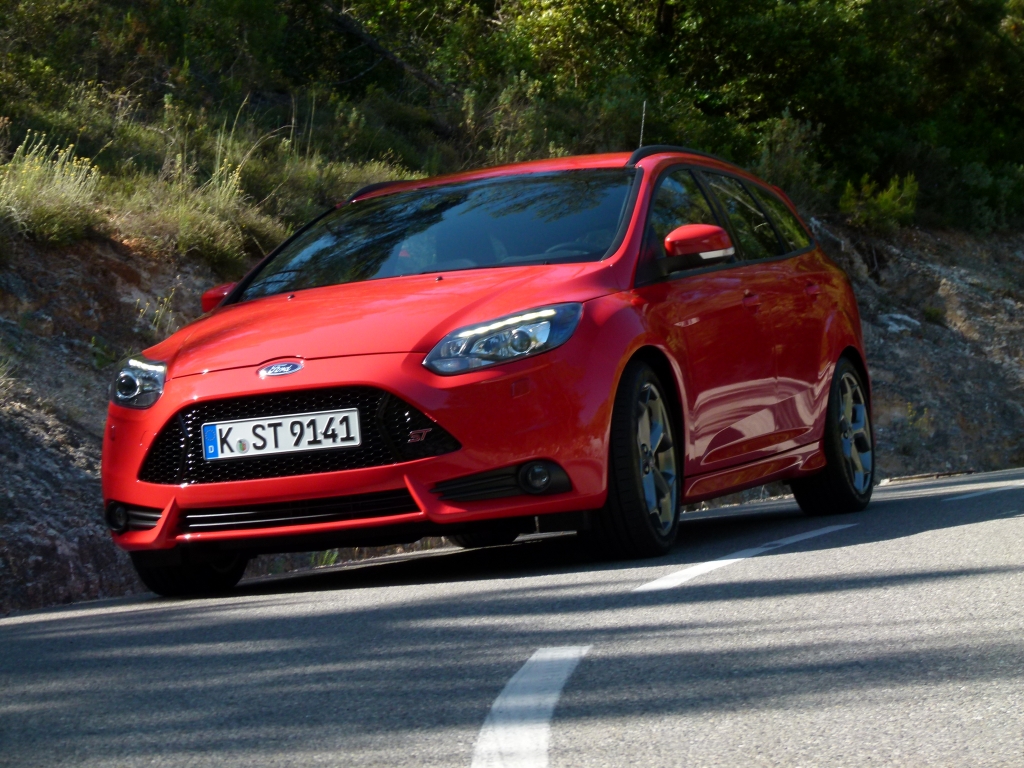 Test Ford Focus ST: Leistungssport(ler) für die ganze Familie