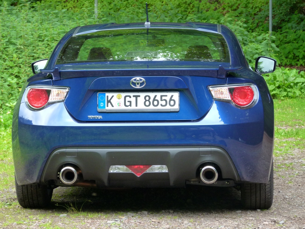 Test Toyota GT86 – Fahrdynamik statt PS-Wahnsinn    