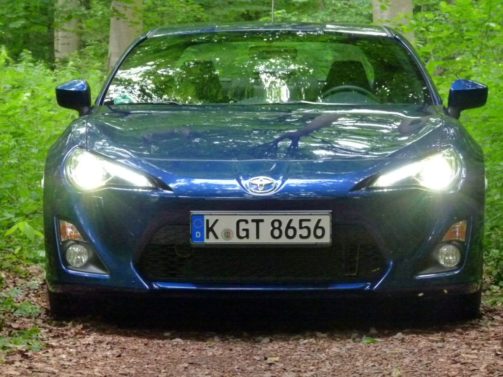 Test Toyota GT86 – Fahrdynamik statt PS-Wahnsinn    