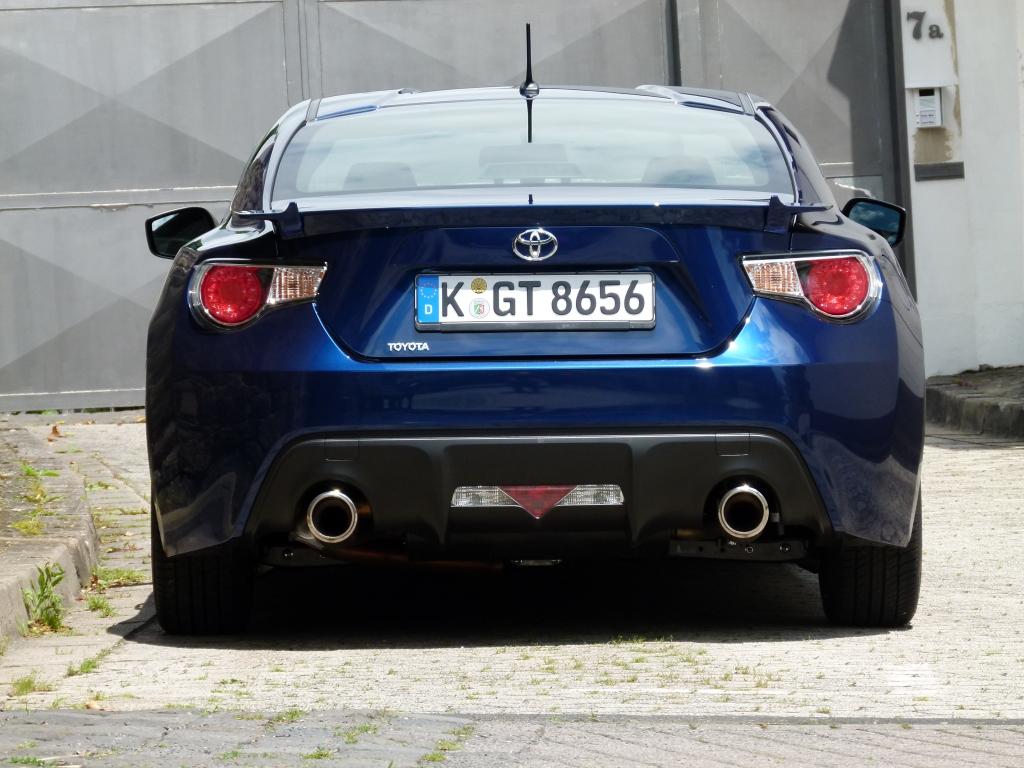 Test Toyota GT86 – Fahrdynamik statt PS-Wahnsinn    