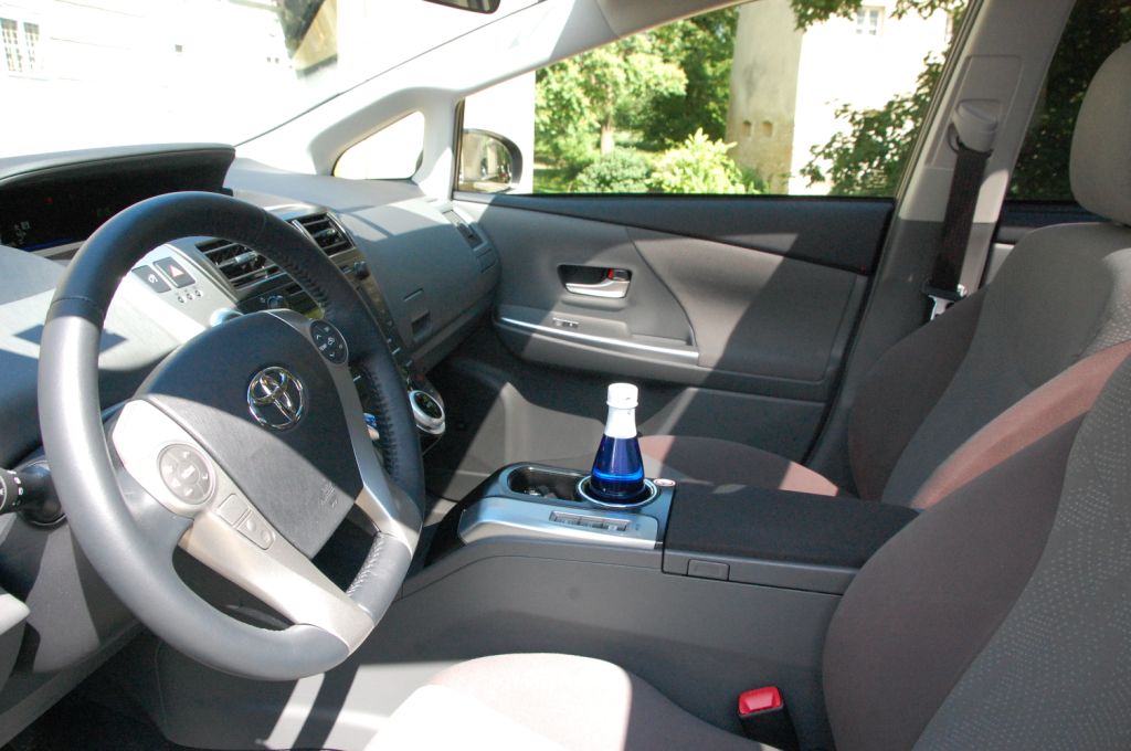 Test Toyota Prius+ - Der warscheinlich größte Hybrid Van der Welt