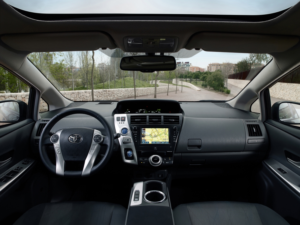 Test Toyota Prius+ - Der warscheinlich größte Hybrid Van der Welt