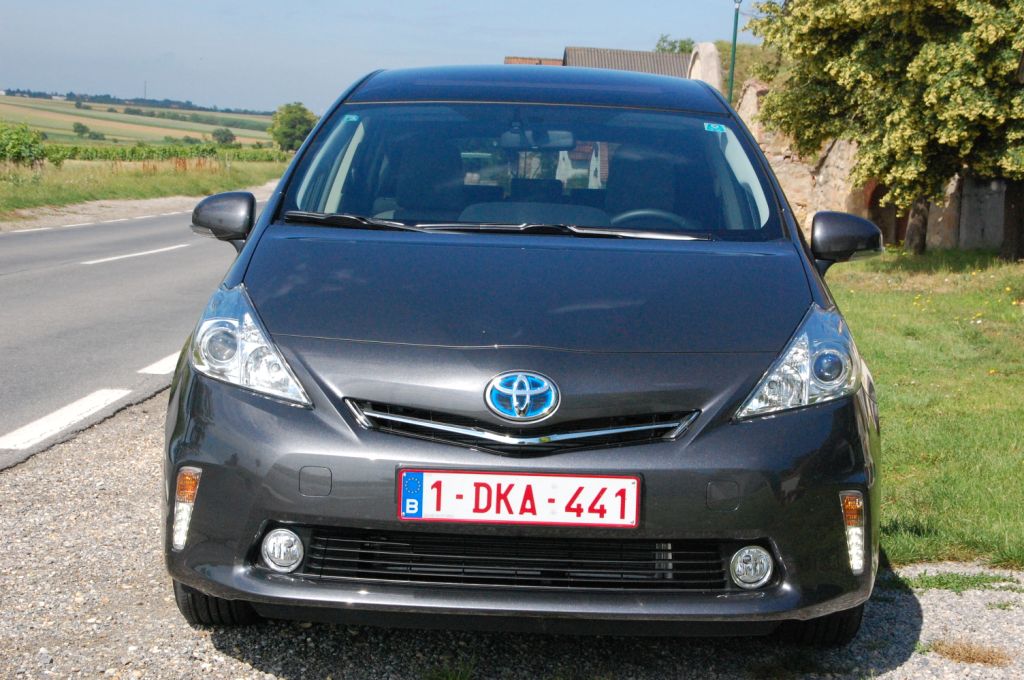 Test Toyota Prius+ - Der warscheinlich größte Hybrid Van der Welt