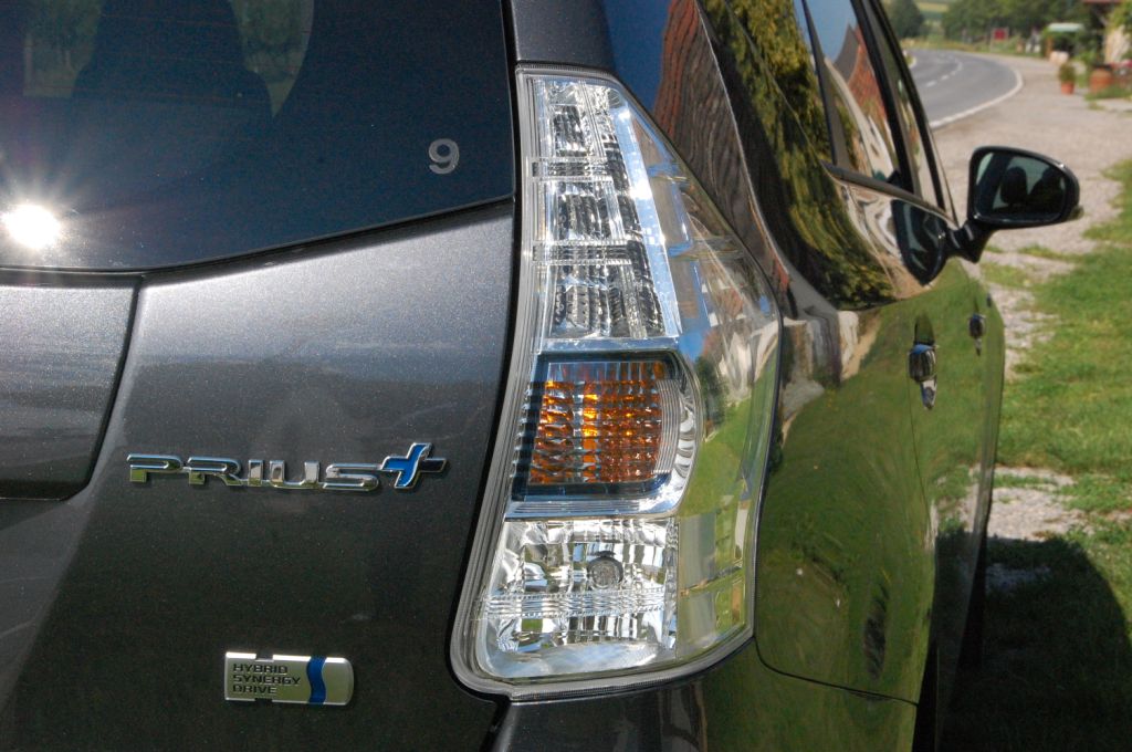 Test Toyota Prius+ - Der warscheinlich größte Hybrid Van der Welt