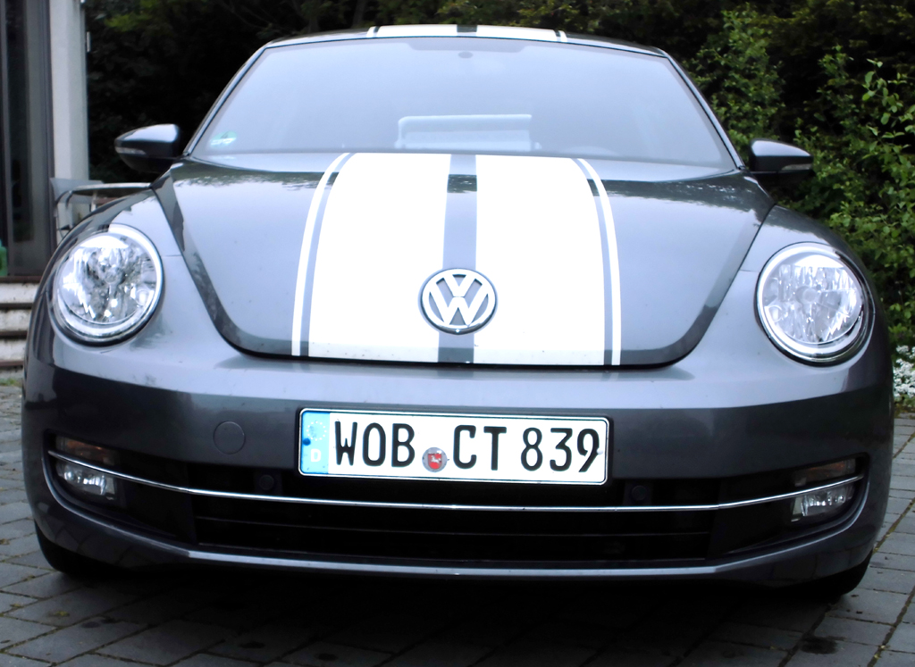 VW Beetle: Blick auf die Frontpartie des Viersitzers. 