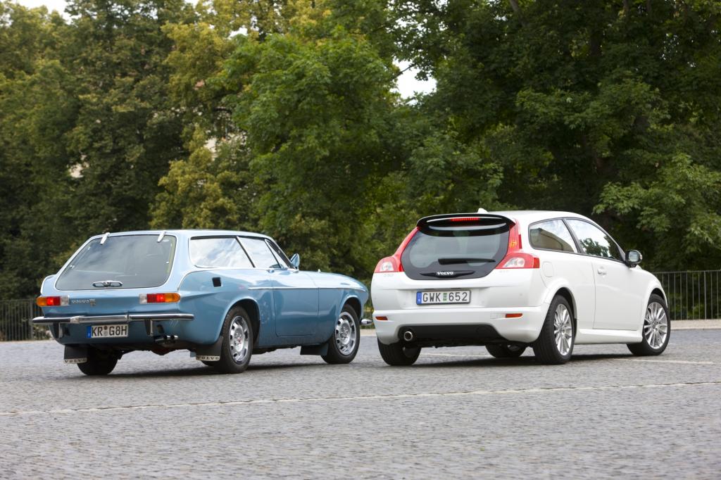 Volvo 1800 ES trifft Volvo C 30