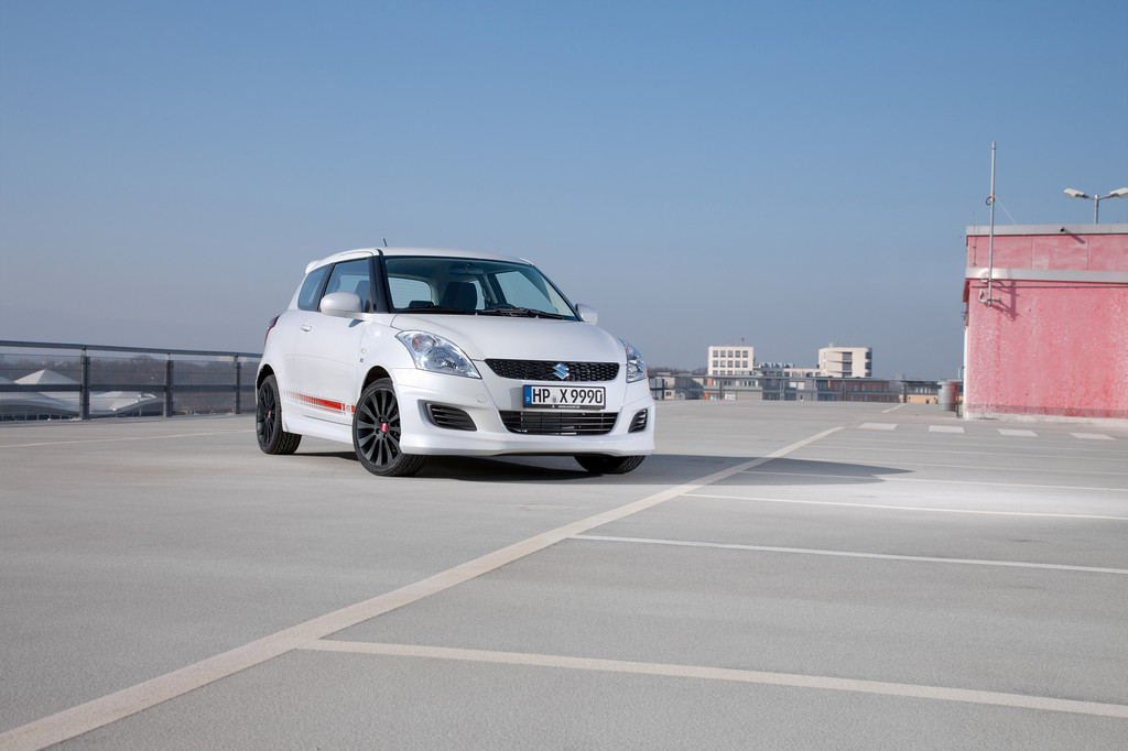 X-ite: Suzuki Swift im Sportdress