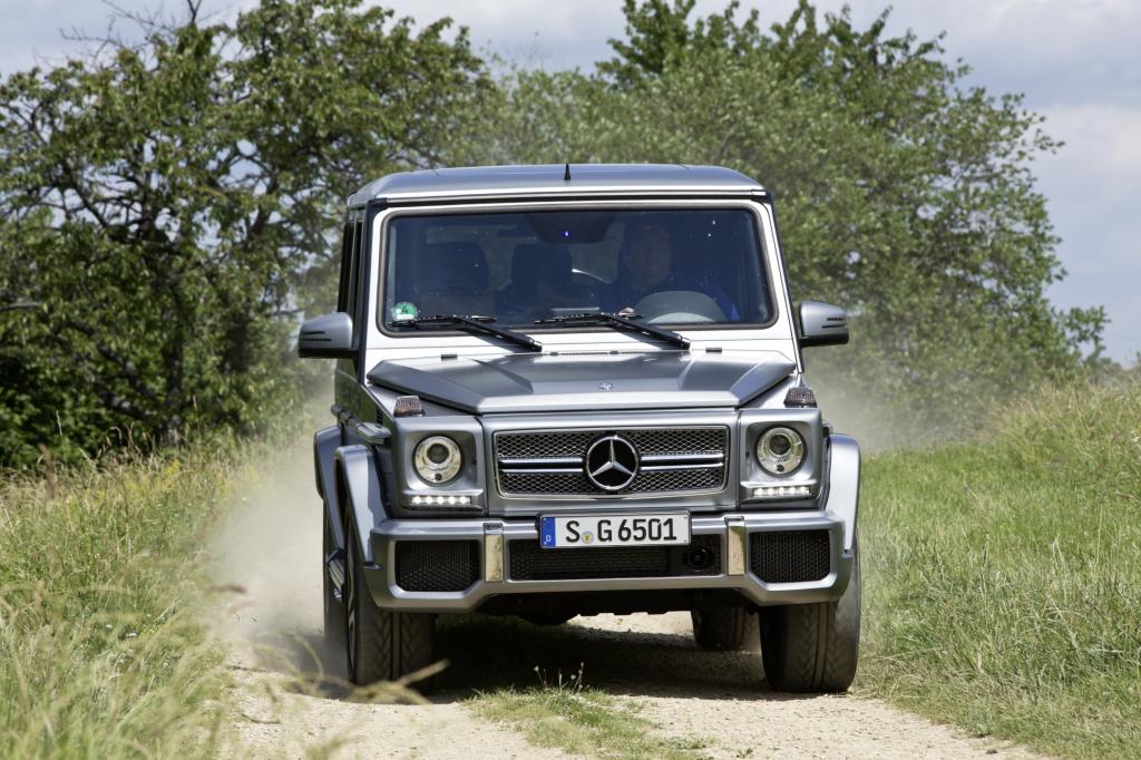 612 PS und 1.000 Nm katapultieren die G-Klasse in 5,3 Sekunden auf Tempo 100