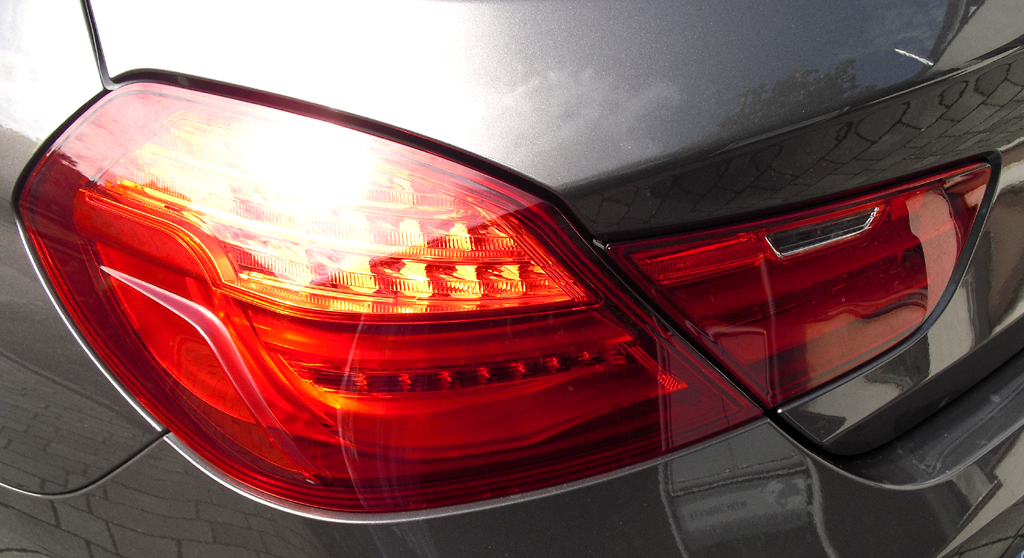 BMW Coupé 640d: Moderne Leuchteinheit hinten. 