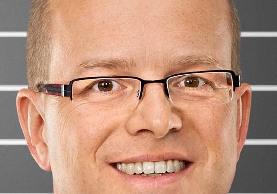 Burdorf und Guildford lösen Korpiun ab