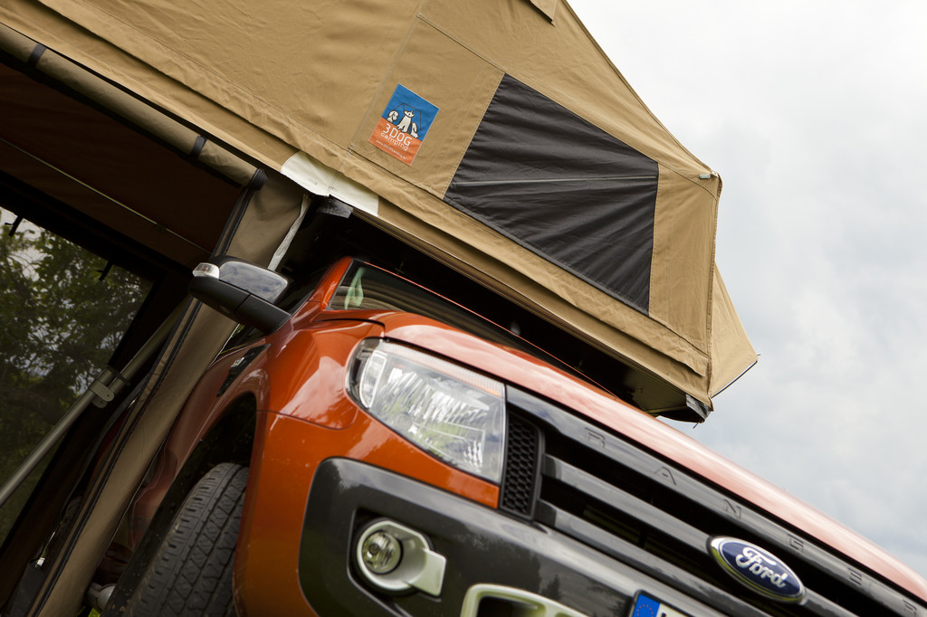 Caravan-Salon 2012: 3Dog Camping Top Dog für Ford Ranger Wildtrak