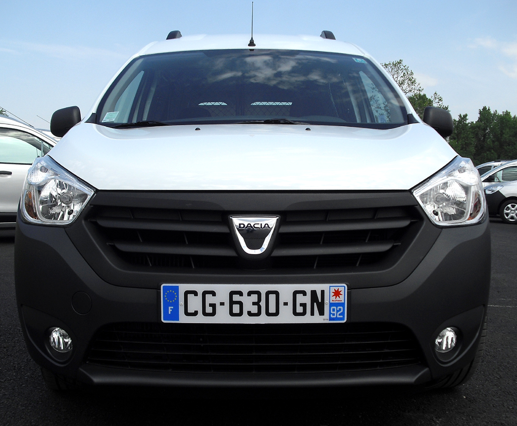 Dacia Dokker Express: Blick auf die Frontpartie. 