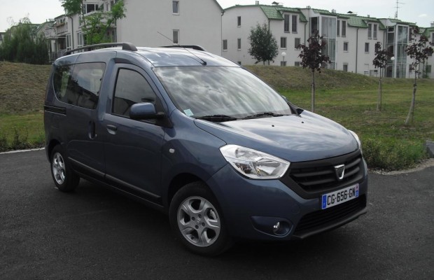 Dacia dockt ab November mit neuem Dokker auch bei Hochdachkombis an
