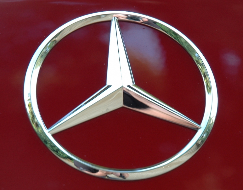 Daimler und carpooling.com schließen strategische Partnerschaft