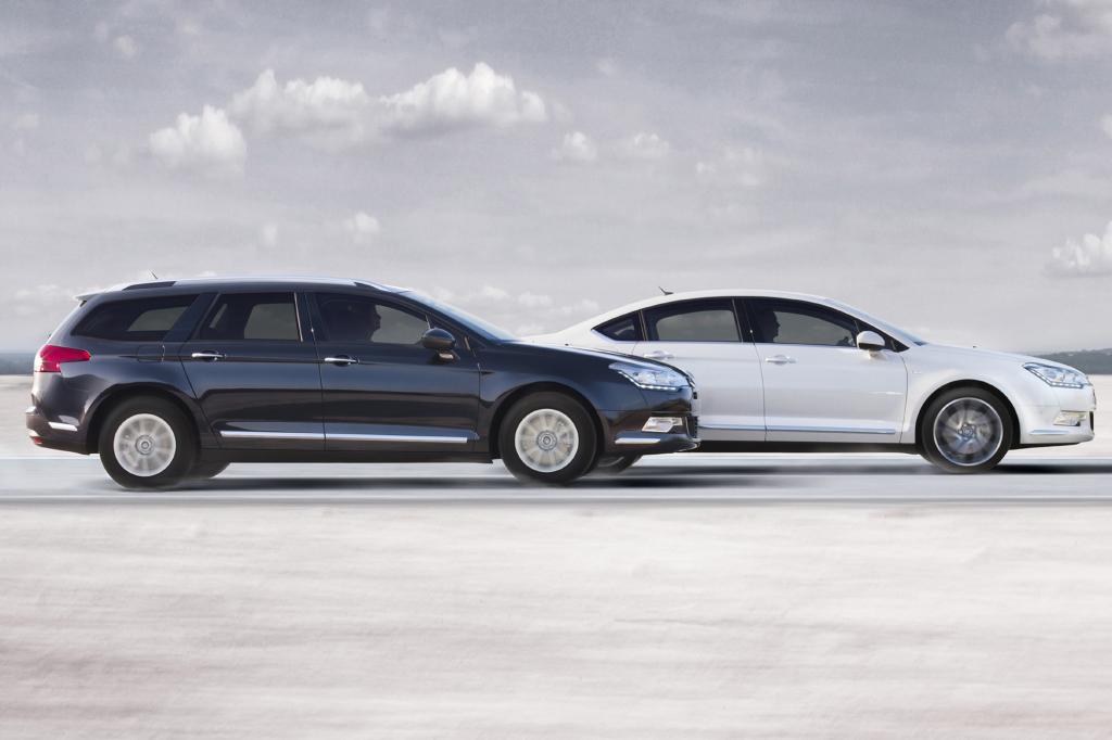 Der C5 wird als Limousine und Kombi angeboten