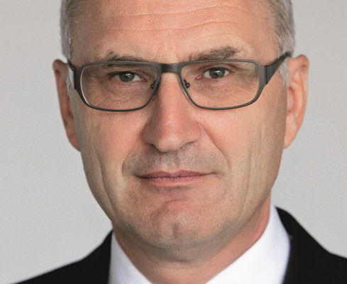 Dr. Bamler leitet Kommunikation der Porsche SE