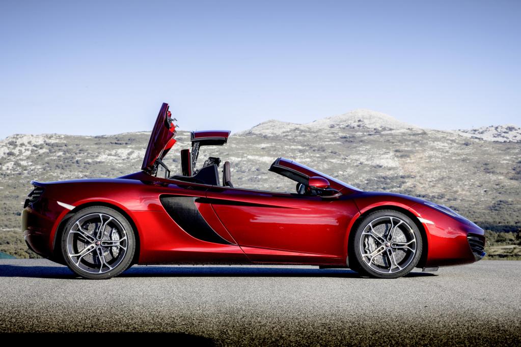 Erste Bilder des McLaren MP4-12c Spider