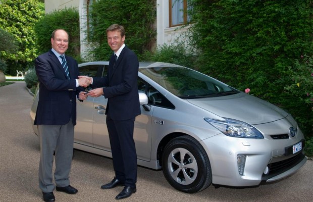 Erster Prius Plug-in-Hybrid in Europa für Fürst Albert