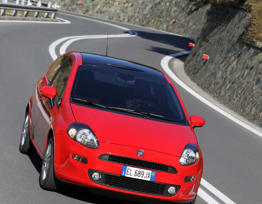 Fiat Punto More mit Alufelgen und Navigationssystem ohne Mehrpreis