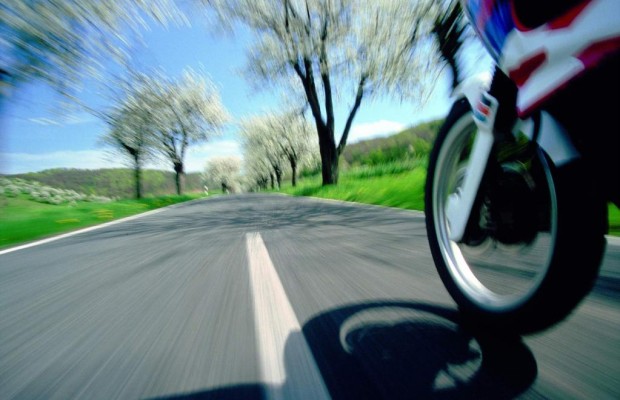 Fotowettbewerb: Monatlich einen Satz Metzeler-Motorrad-Reifen zu gewinnen
