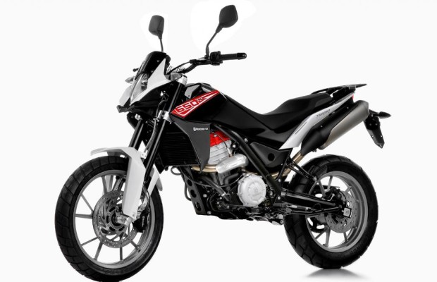 Husqvarna TR 650 Terra und Terra Strada - Zwei für die Straße