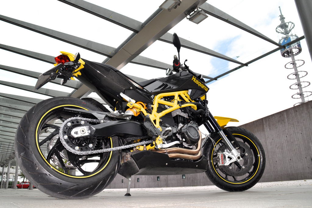 Ilmberger veredelt die Husqvarna Nuda 900