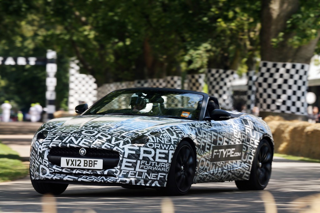 Jaguar zeigt Sportwagen
