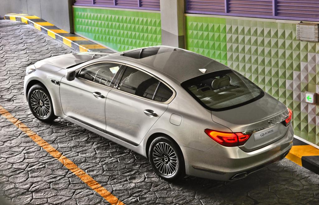 Kia Quoris: Der unbekannte Große