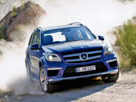 Koloss auf leisen Füßen - Bild: Mercedes Benz
