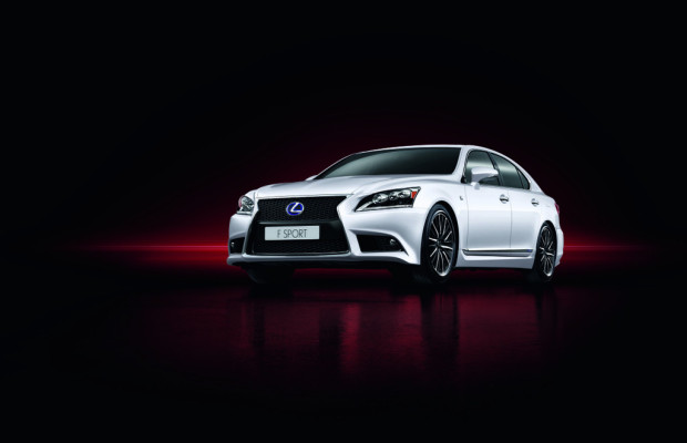 Lexus präsentiert in Kalifornien die neue LS Baureihe