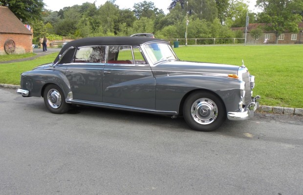 Mercedes-Benz 300d Cabriolet: Respekt vor dem Alter