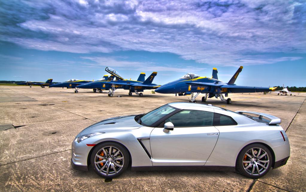 Nissan Design-Team: Inspiration bei den Blue Angels
