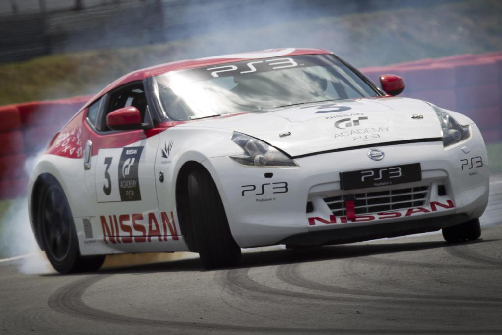 Nissan GT Academy: 830 000 Sofa-Rennfahrer wollen in den Schalensitz