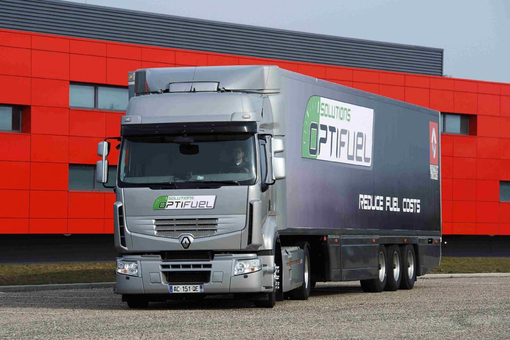 Renault präsentiert seine Euro VI-Technologie für Lkw