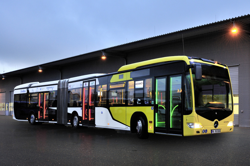 Singapur bestellt 450 Mercedes-Benz-Stadtbusse