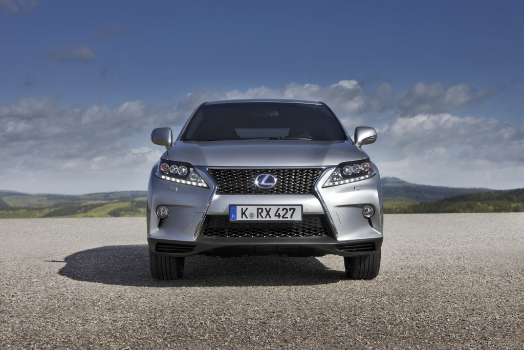Sport frei im fernen Osten - Lexus bringt F Sport Modelle