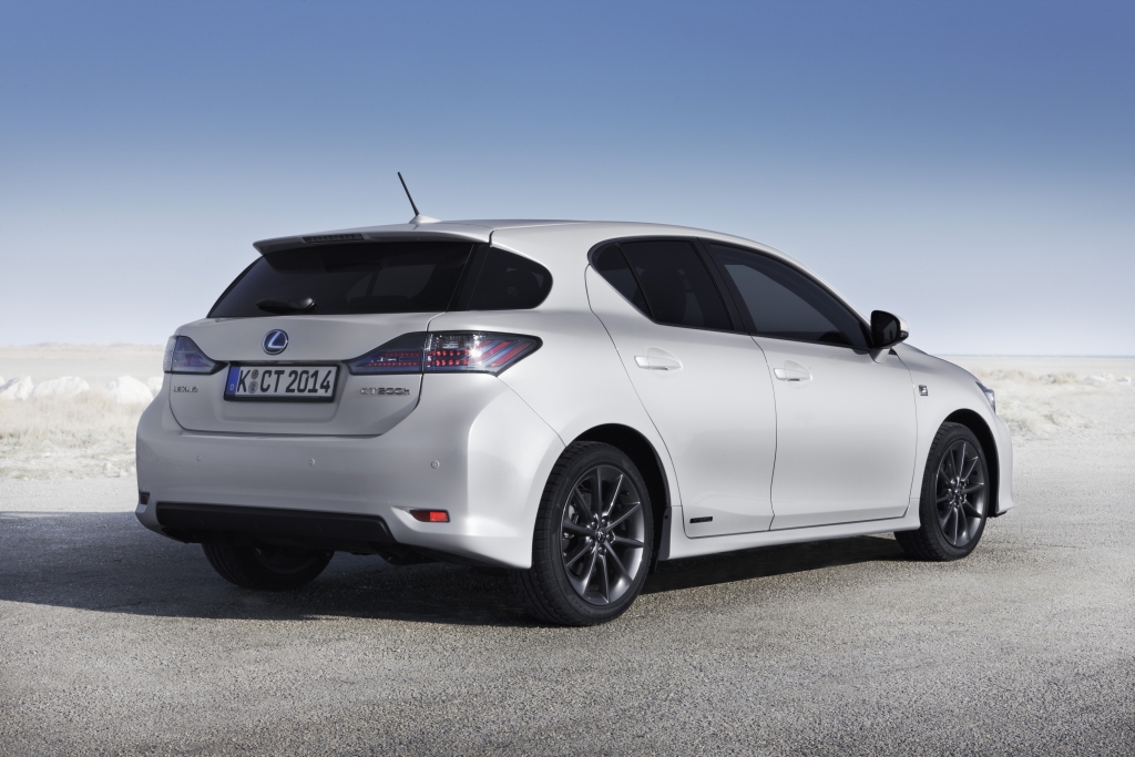 Sport frei im fernen Osten - Lexus bringt F Sport Modelle