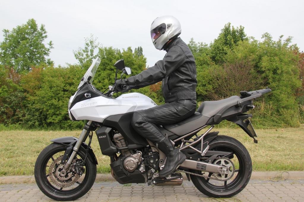Test: Kawasaki Versys 1000 - Vier gewinnt