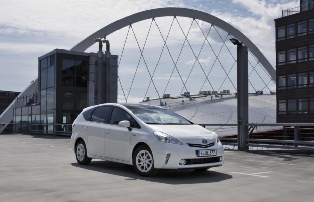 Toyota Prius+ - Hybrid für Sieben