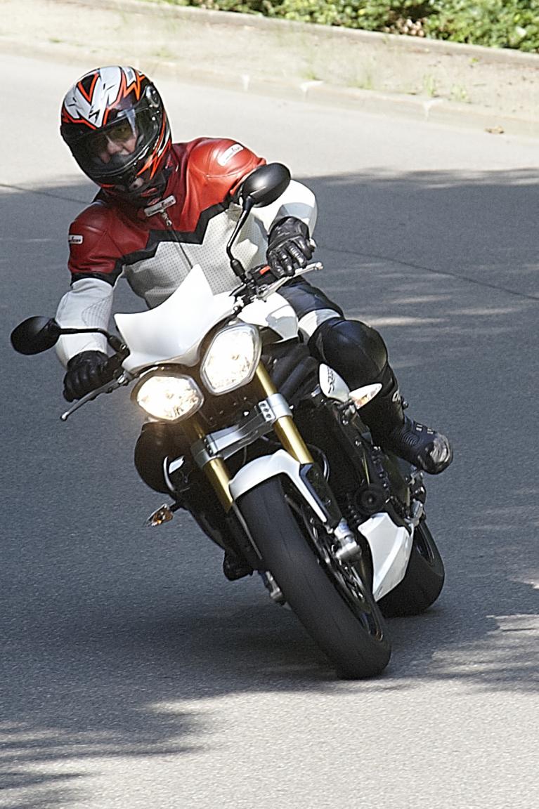 Triumph Speed Triple R: Speed Queen