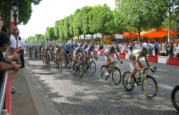 Wie die Tour de France mobil wird - Ohne Auto geht beim Radfahren nichts