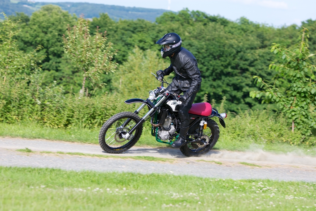 ZPmoto geht mit handgefertigter Enduro ZPsport in zweite Runde